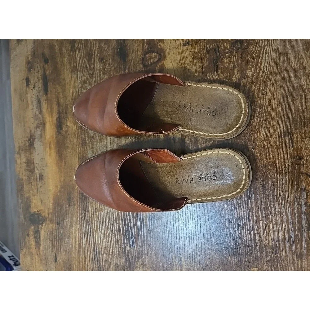 Cole Haan yet retro shoes
